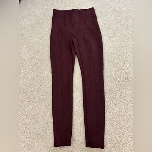 Women’s spanx faux suede leggings size small.